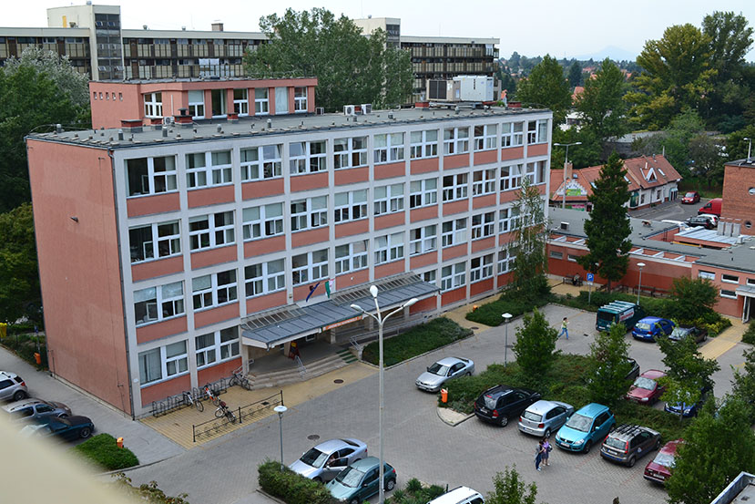 szakrendelő